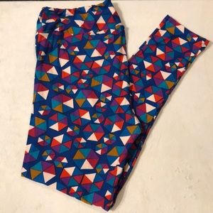 LuLaRoe Tall & Curvy leggings NWT